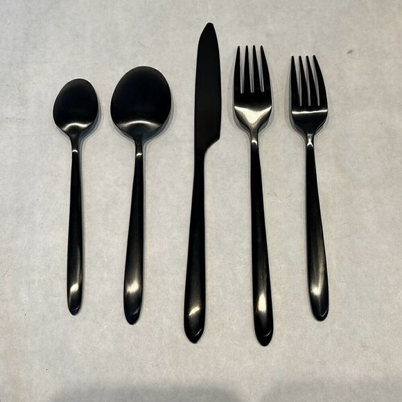 Black Metal Flatware Sets Silverware Set Forks Knives Knife Spoons - Picture 2 of 4